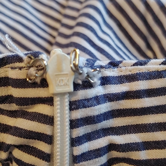 COMME TOI Striped Skater Skirt with Pockets - Picture 6 of 10